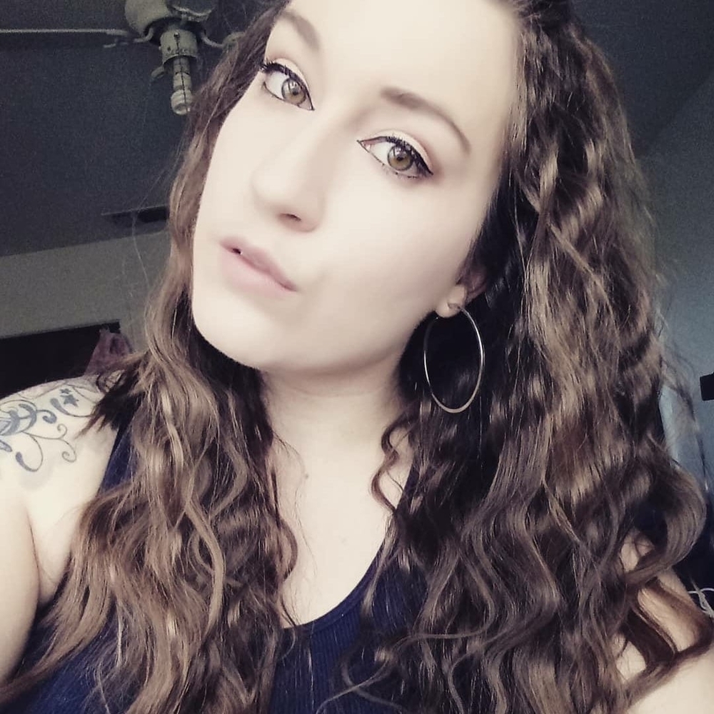 Meet your Posher, Michele